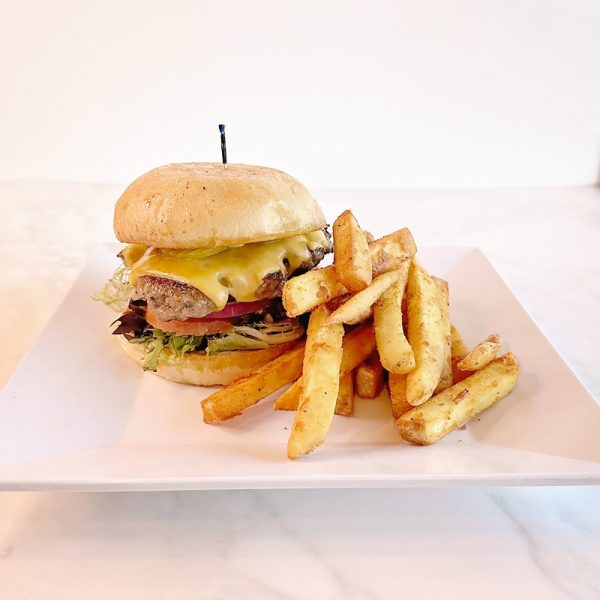 Classic Cheeseburger